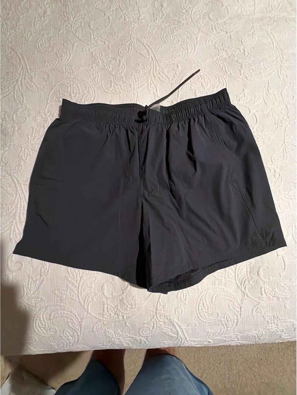 Men's Black Athletic Shorts Size Large